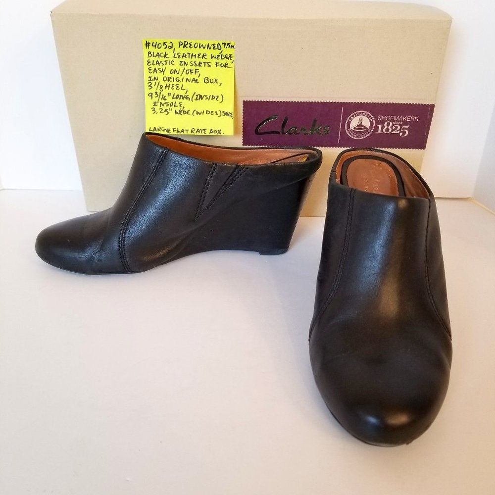#4052 Clarks Black Leather Wedge Slides 7.5m